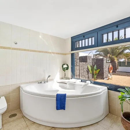 Lanzarote Irina Marina Rubicon